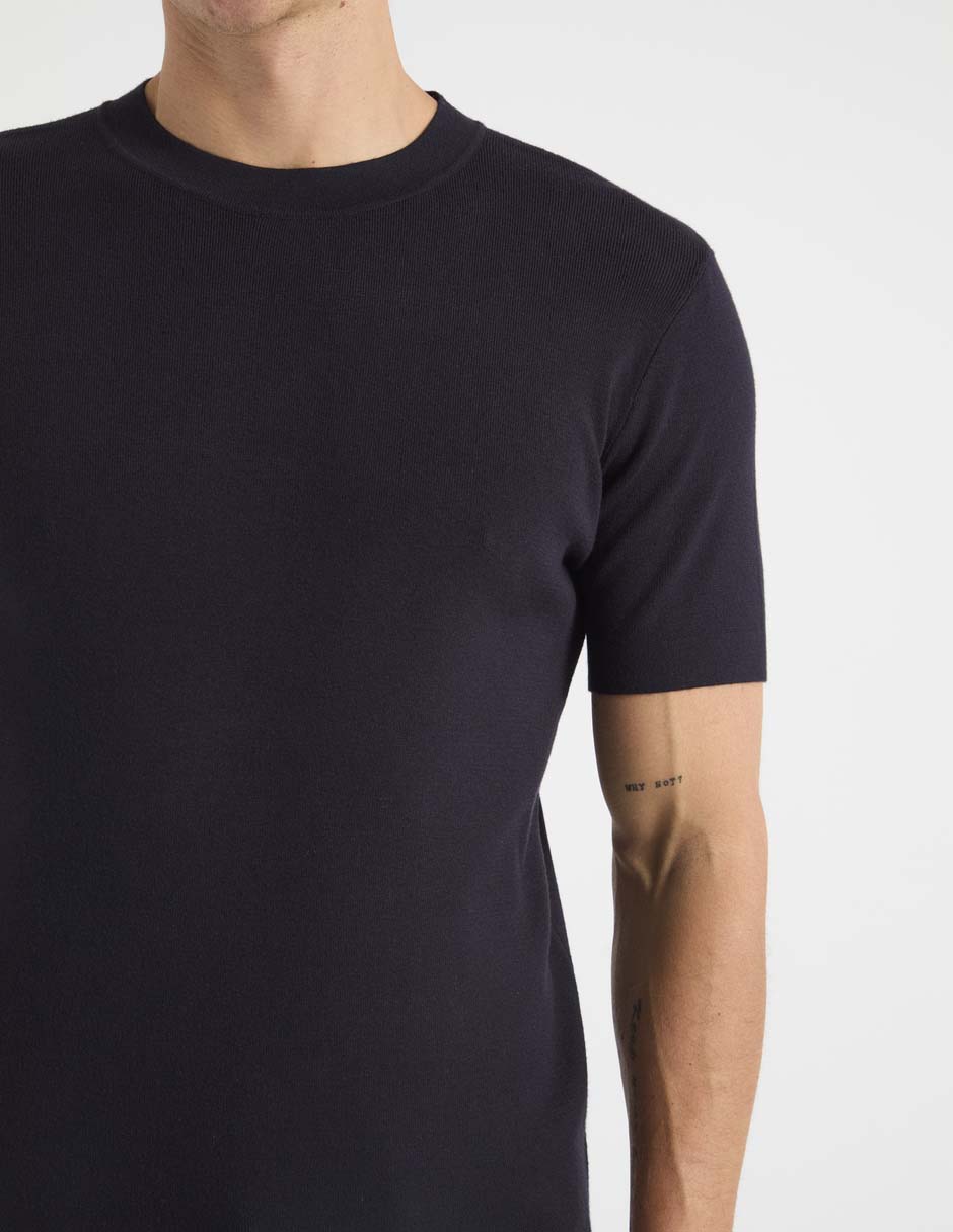 Playera cuello redondo para hombre 4