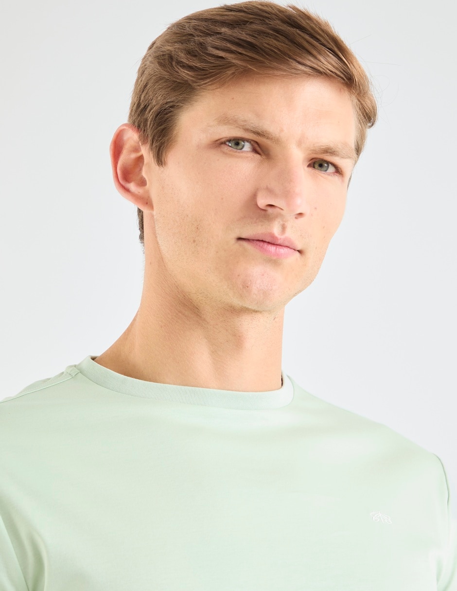Playera cuello redondo para hombre 9