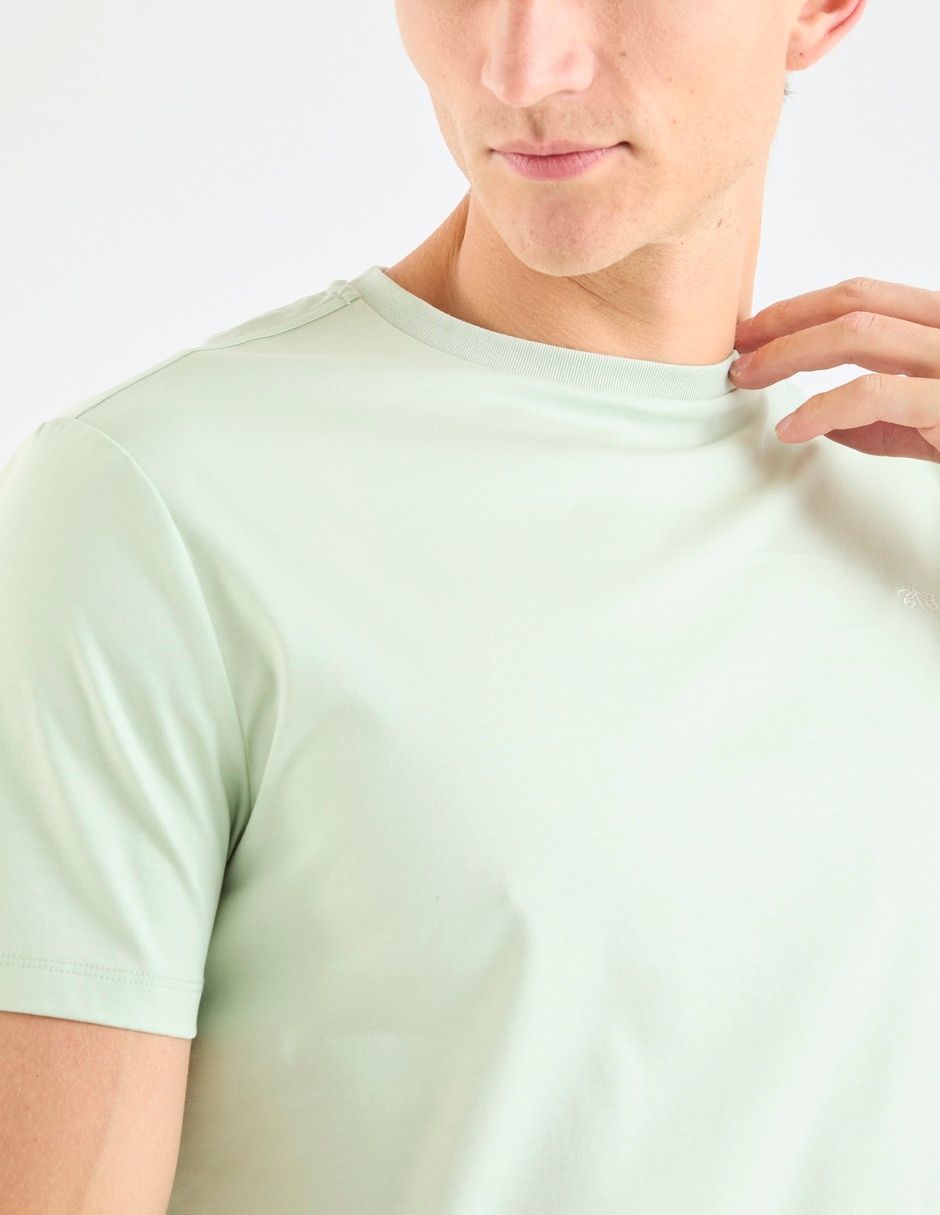 Playera cuello redondo para hombre 10