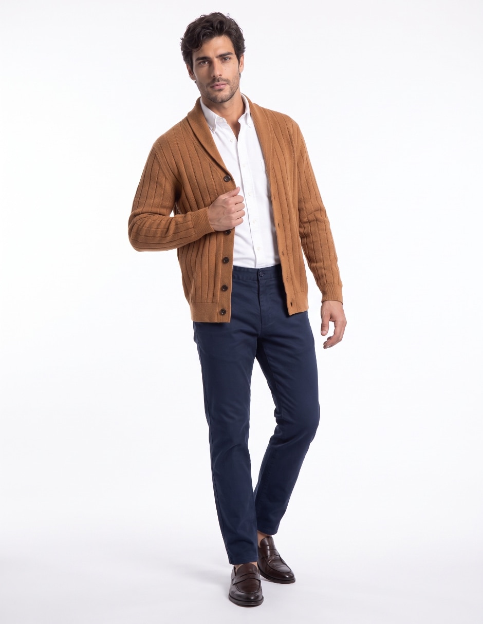 Suéter cuello V para hombre 3
